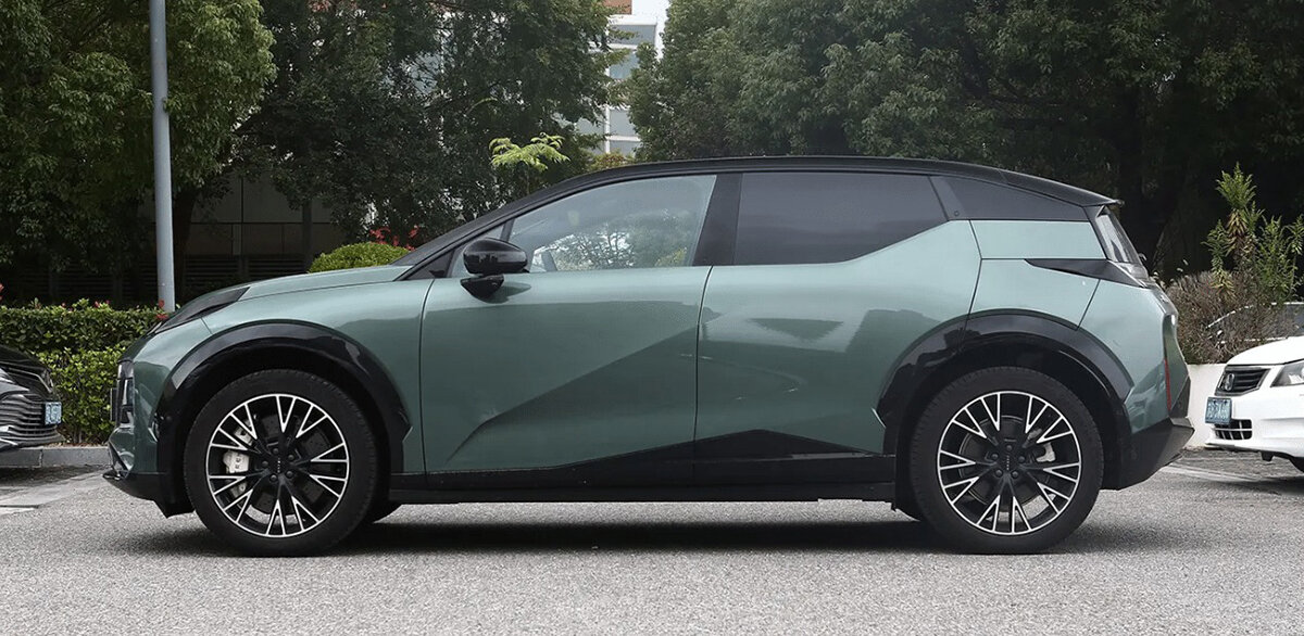 SUV cỡ nhỏ Zeekr X 2024 ra mắt