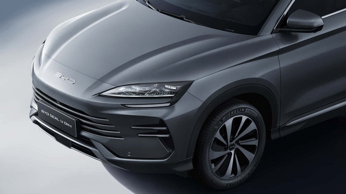 BYD Seal U DM-i ra mắt